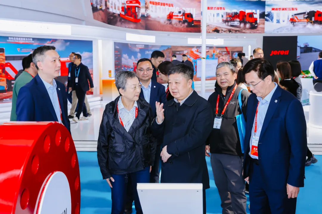 AI赋能、绿色未来｜QG刮刮乐盛装亮相北京cippe石油展(图10)